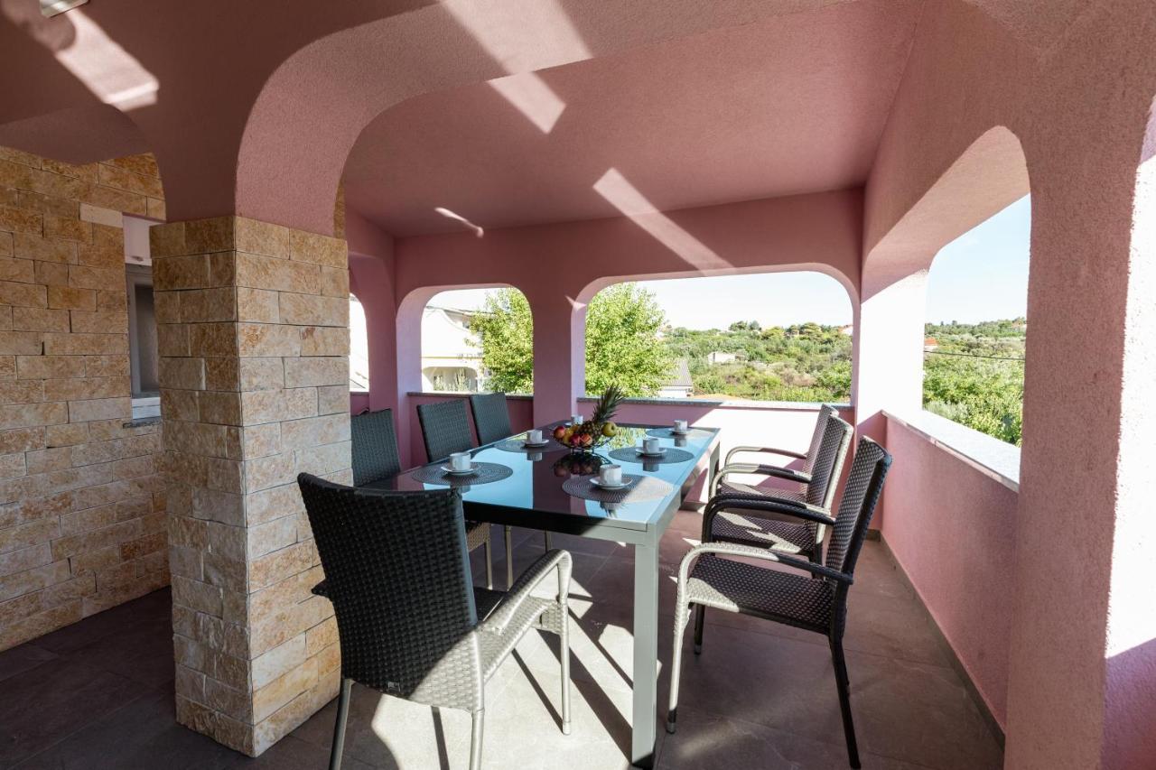 Apartman Laura فير المظهر الخارجي الصورة