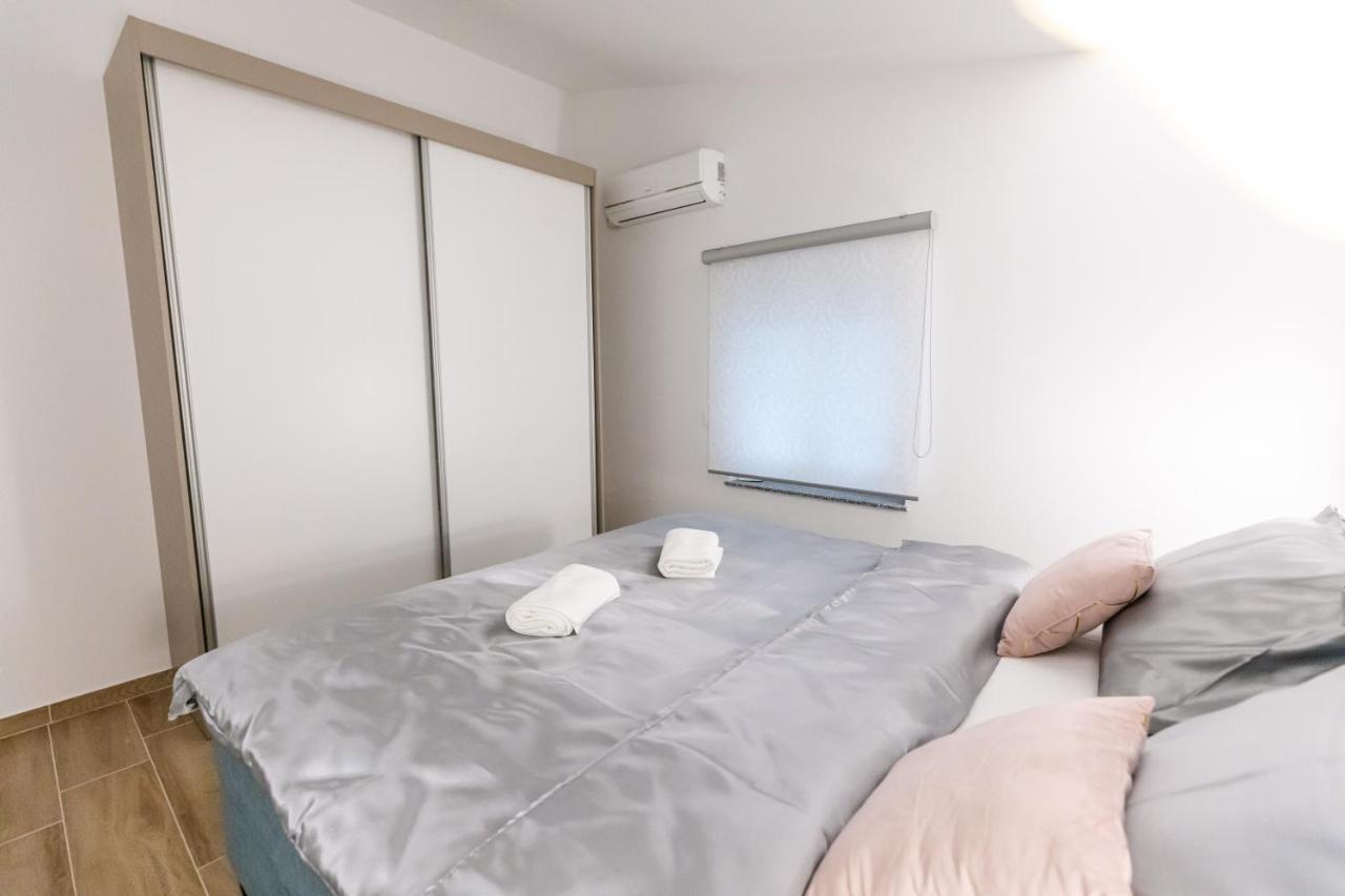 Apartman Laura فير المظهر الخارجي الصورة