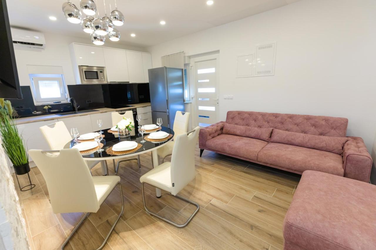 Apartman Laura فير المظهر الخارجي الصورة